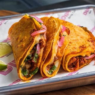 Tacos (Quesa-Birria)